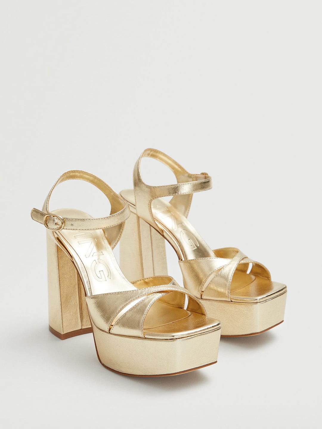 

MANGO Gold-Toned Solid Platform Heels