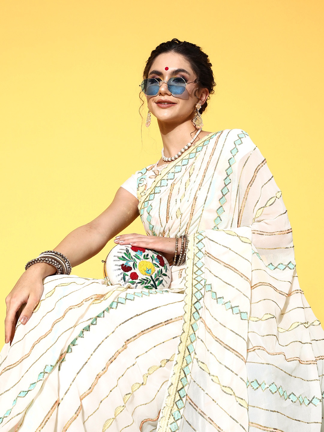 

Mitera Geometric Saree with Embroidered border, Off white
