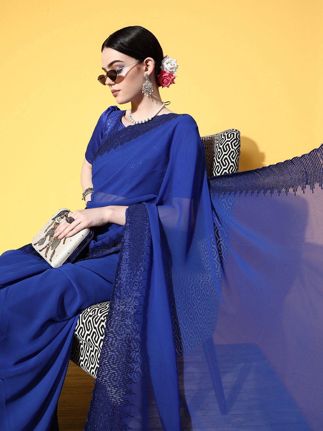 

Mitera Solid Saree with Embroidered border, Blue