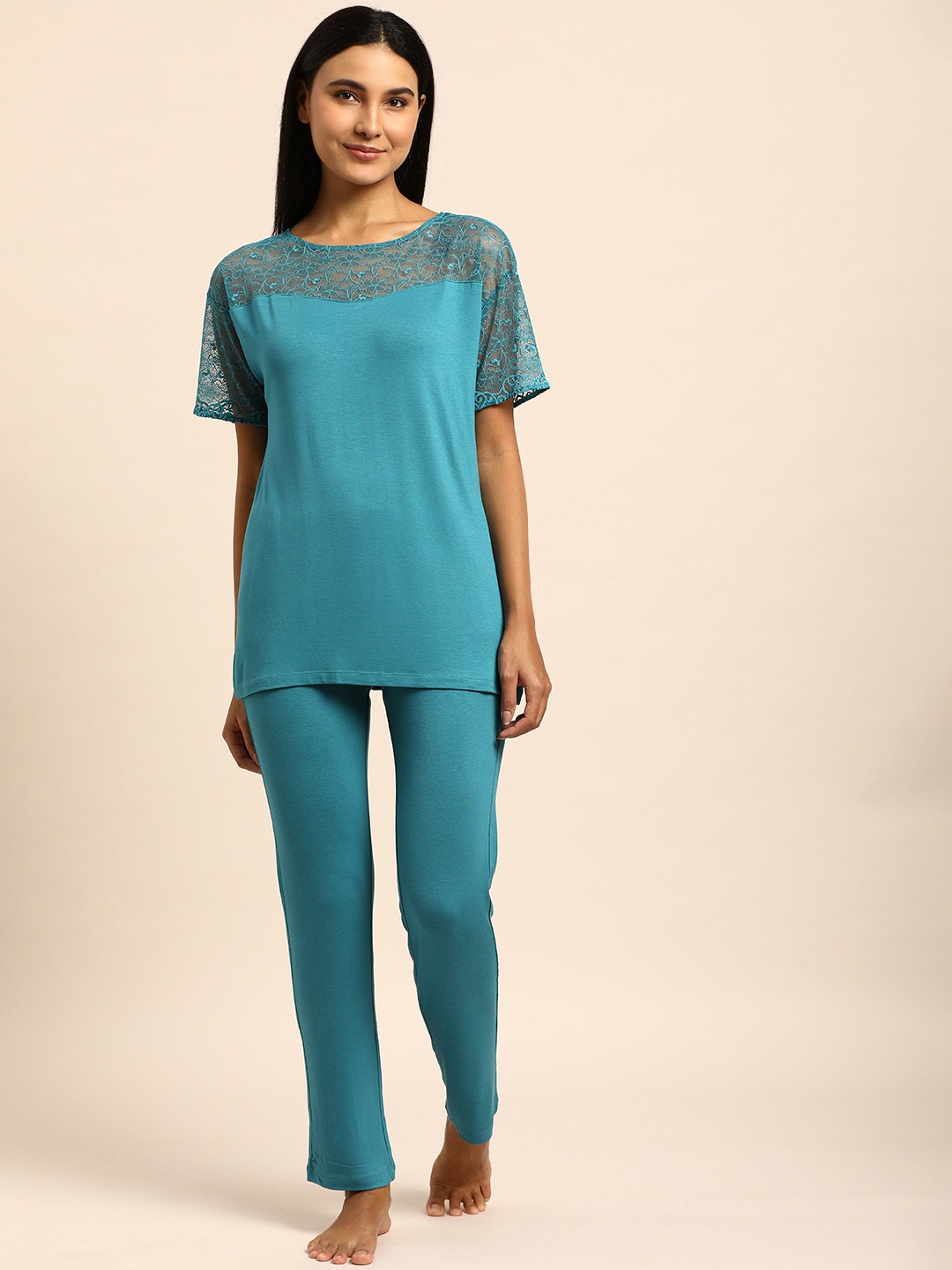 

Triumph Amourette Women Short Sleeve Night suit, Turquoise blue