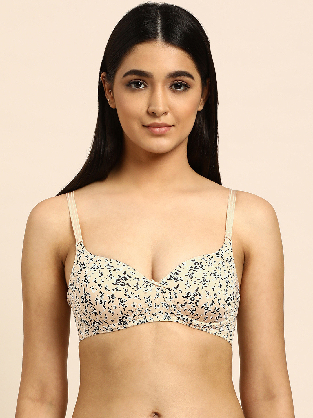 

Triumph Woman Pack of 2 Abstract Print Lightly Padded Bra, Nude