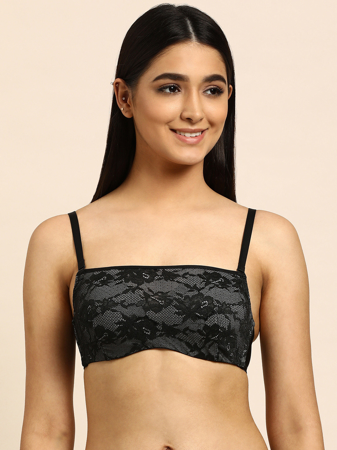 

Triumph Woman Wired New Lace Bandeau Padded Tube Bra, Black