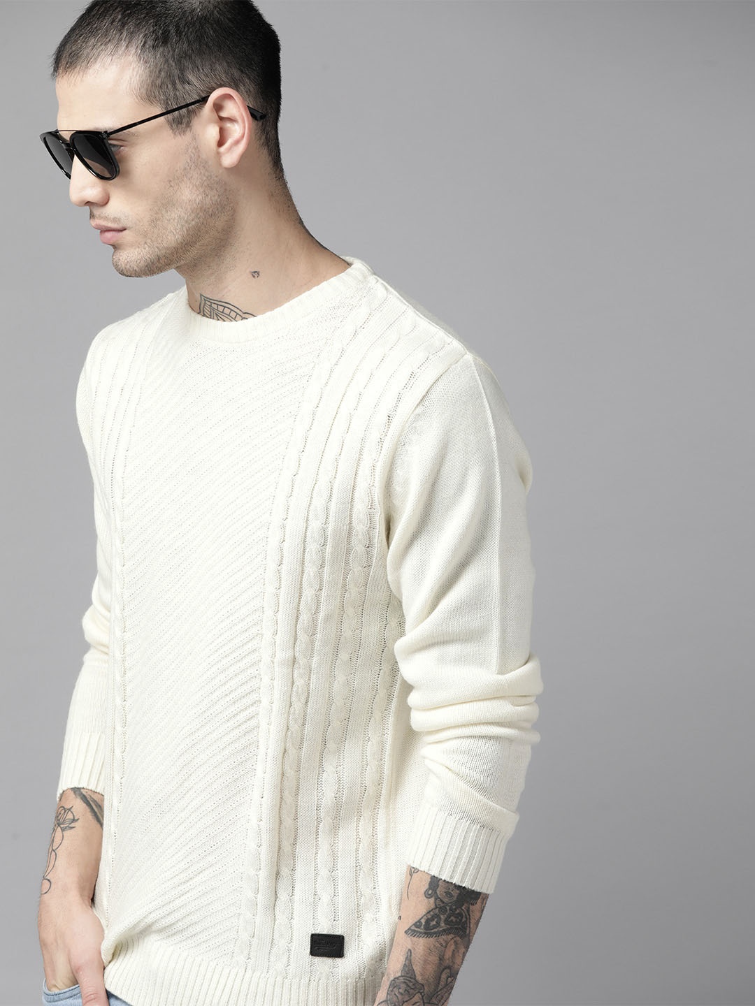 

The Roadster Lifestyle Co. Men Off White Cable Knit Pullover