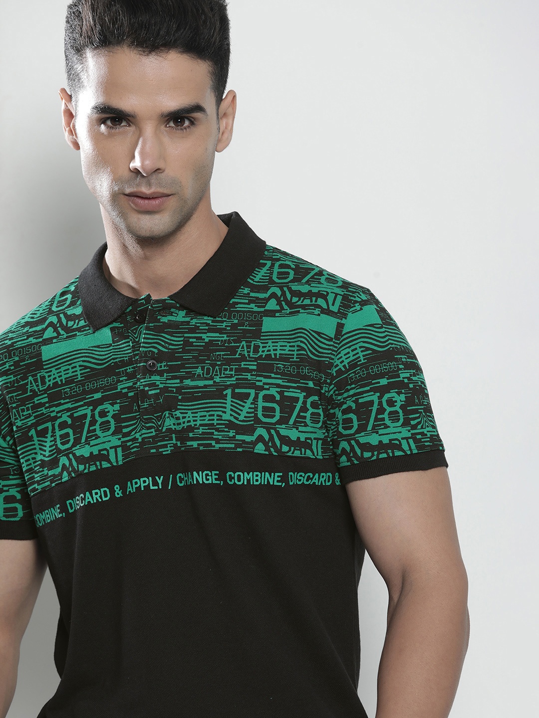 

The Indian Garage Co Men Green Printed Polo Collar T-shirt