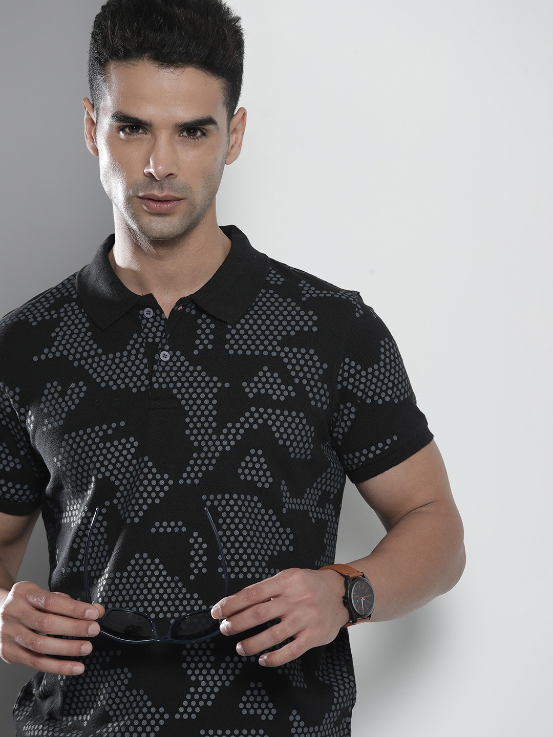 

The Indian Garage Co Men Printed Polo Collar T-shirt, Black
