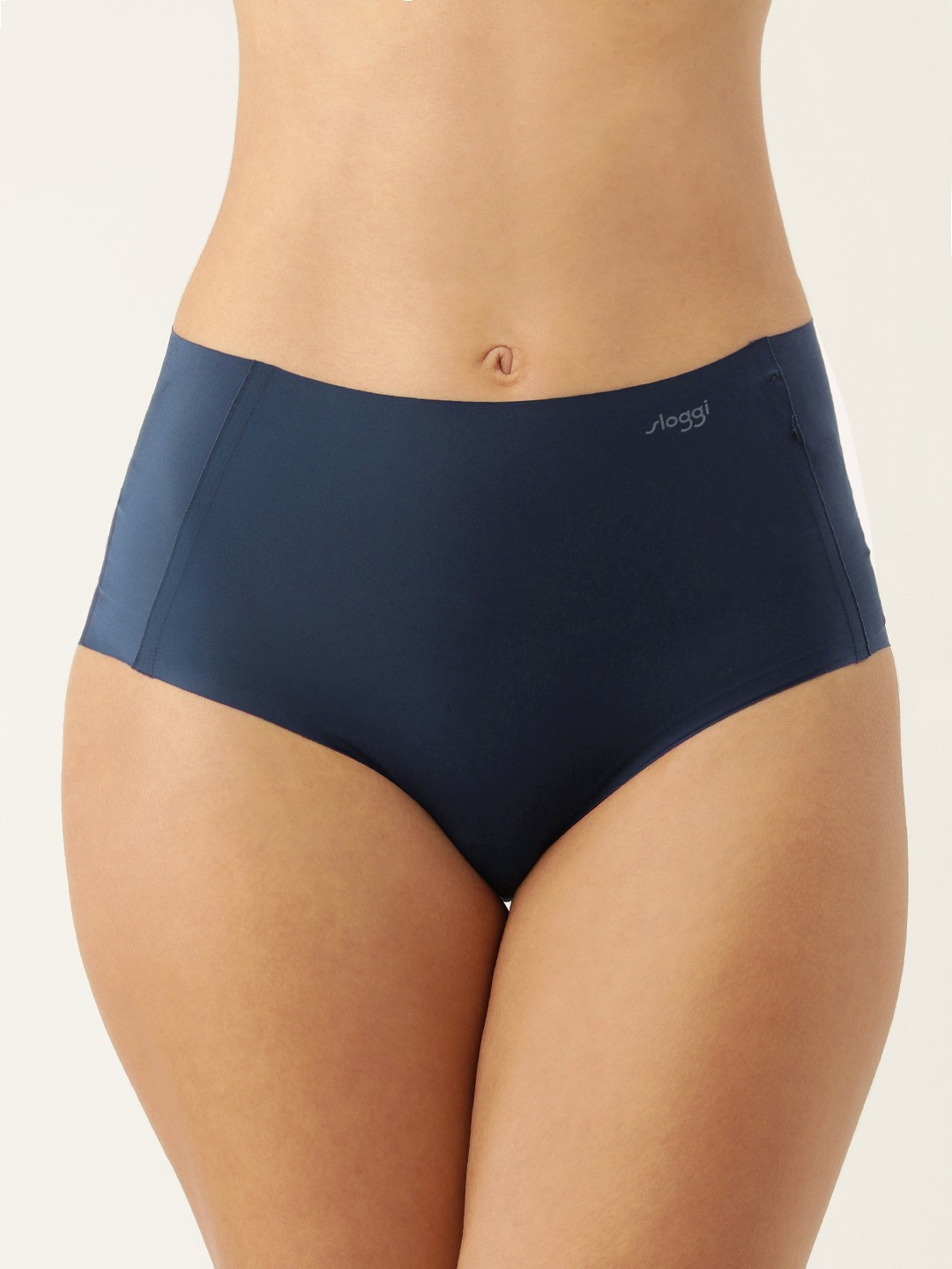 

Sloggi Woman Zero Feel Seamless Maxi Brief, Navy blue