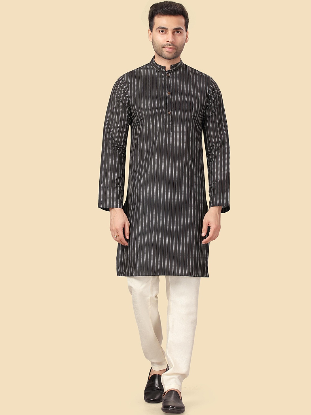 

HERE&NOW Men Blue Striped Flared Sleeves Thread Work Pathani Kurta