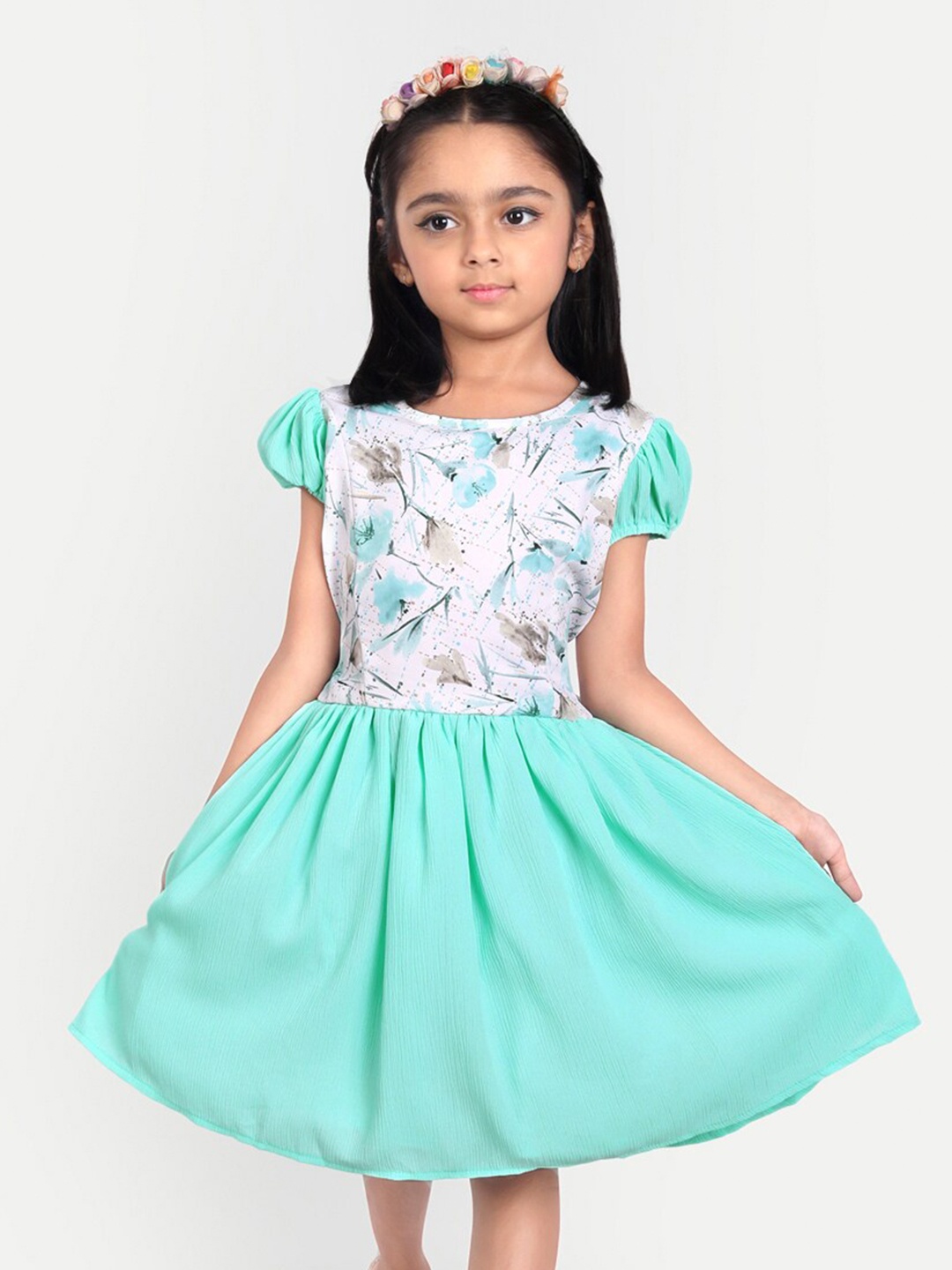 

MYY Girl Green Floral Crepe Dress