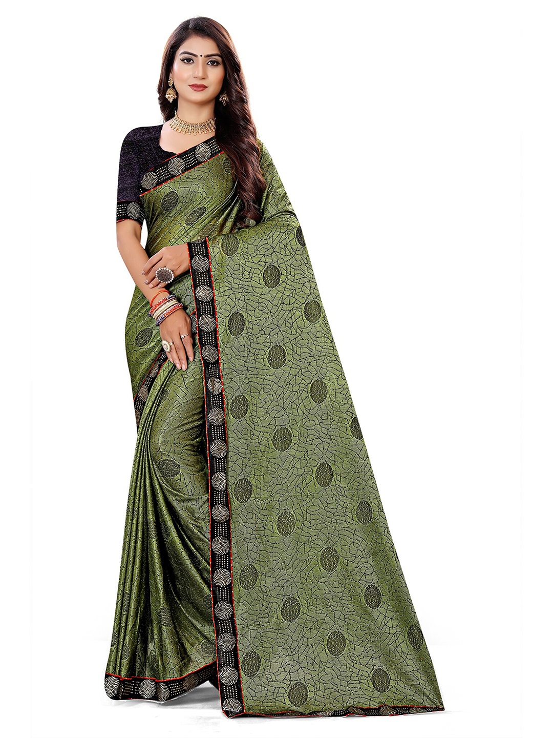 

BIRVAA Green & Black Lycra Geometric Print Saree