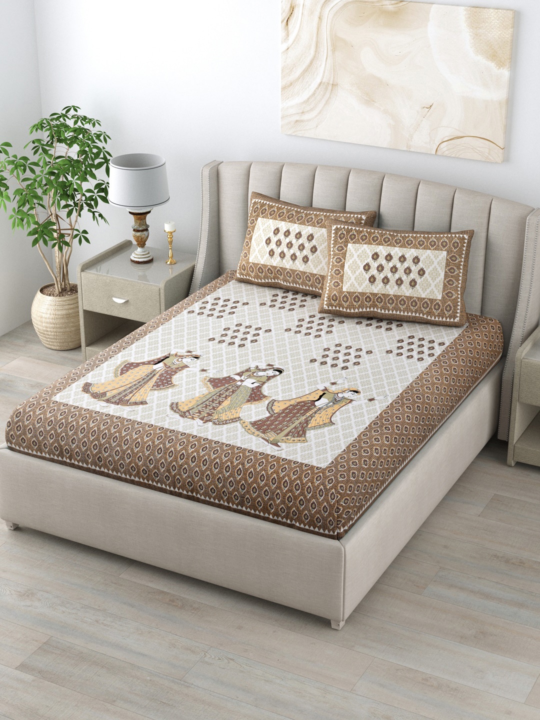 

LIVING ROOTS Off White & Brown Ethnic Printed 160 TC King Bedsheet with 2 Pillow Covers