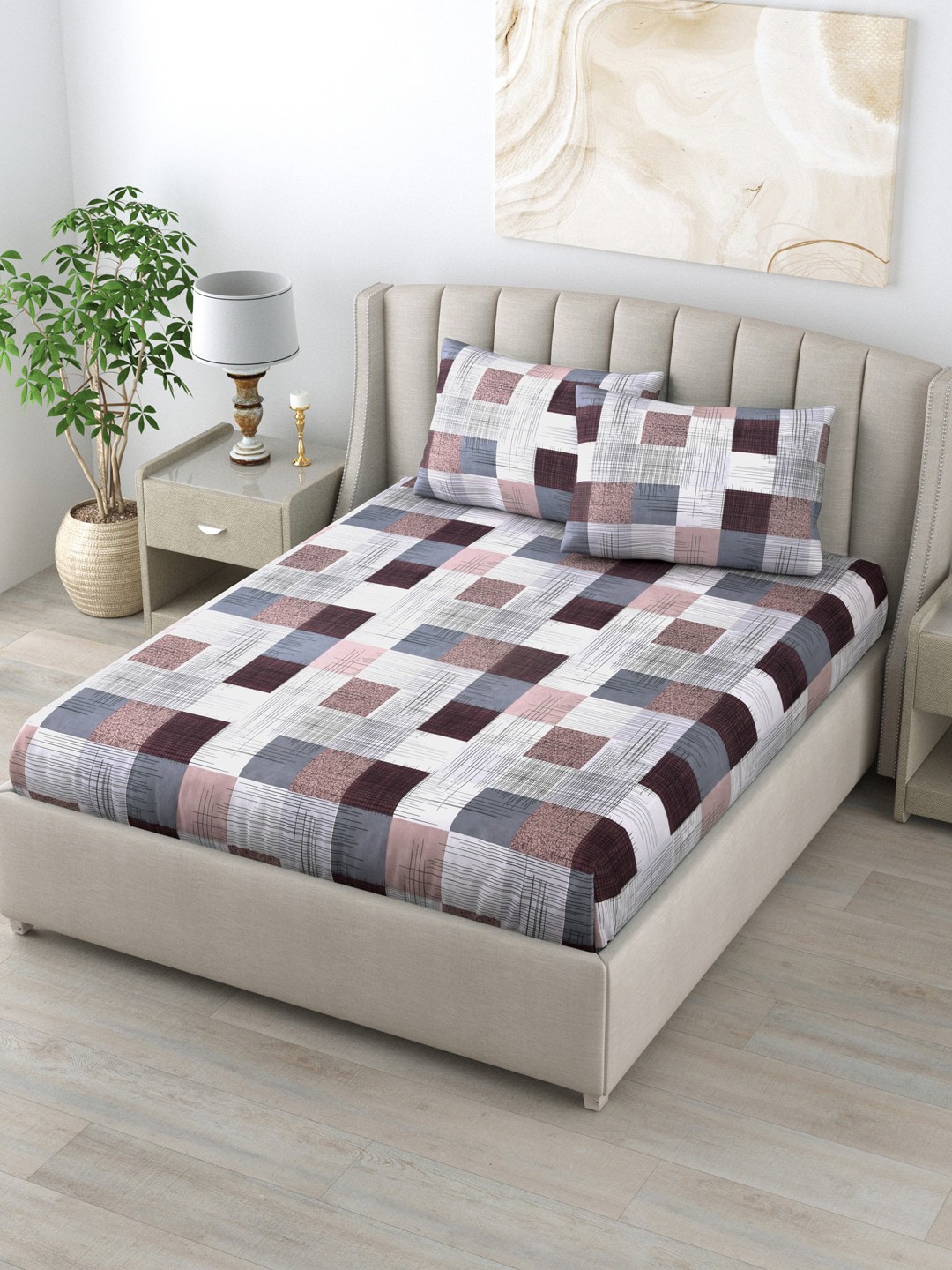 

LIVING ROOTS Grey & Brown Geometric 120 TC Queen Bedsheet with 2 Pillow Covers