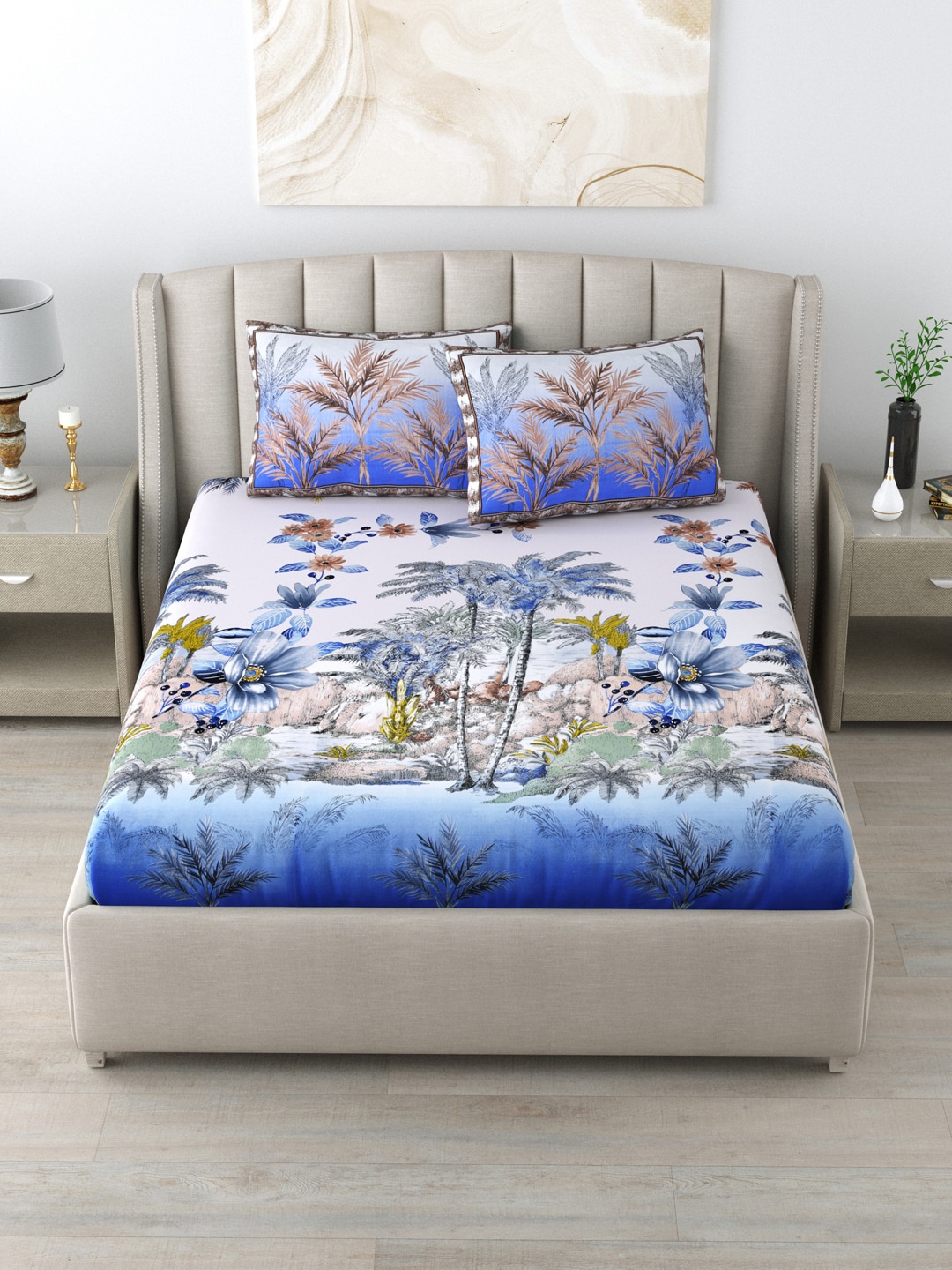 

LIVING ROOTS White & Blue Floral 160 TC King Bedsheet with 2 Pillow Covers