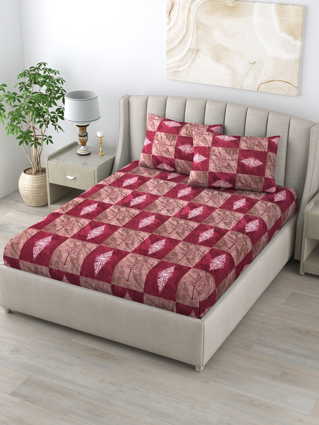

LIVING ROOTS Red & Brown Floral 120 TC Queen Bedsheet with 2 Pillow Covers