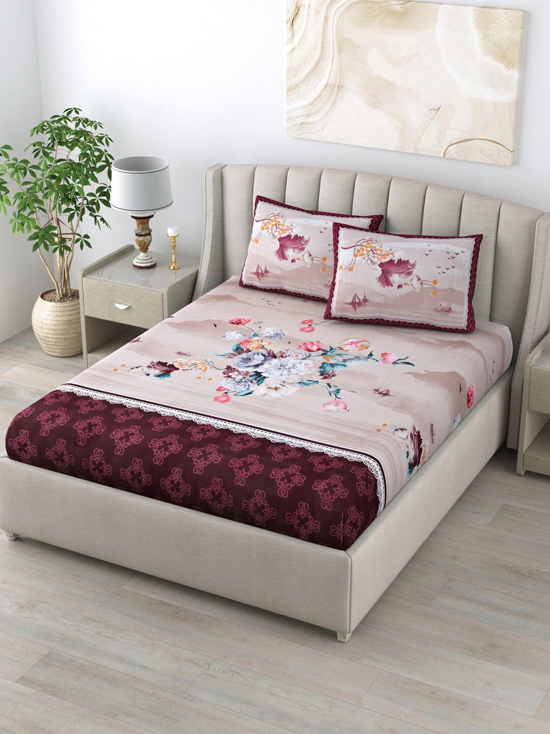 

LIVING ROOTS Maroon & White Floral 160 TC King Bedsheet with 2 Pillow Covers