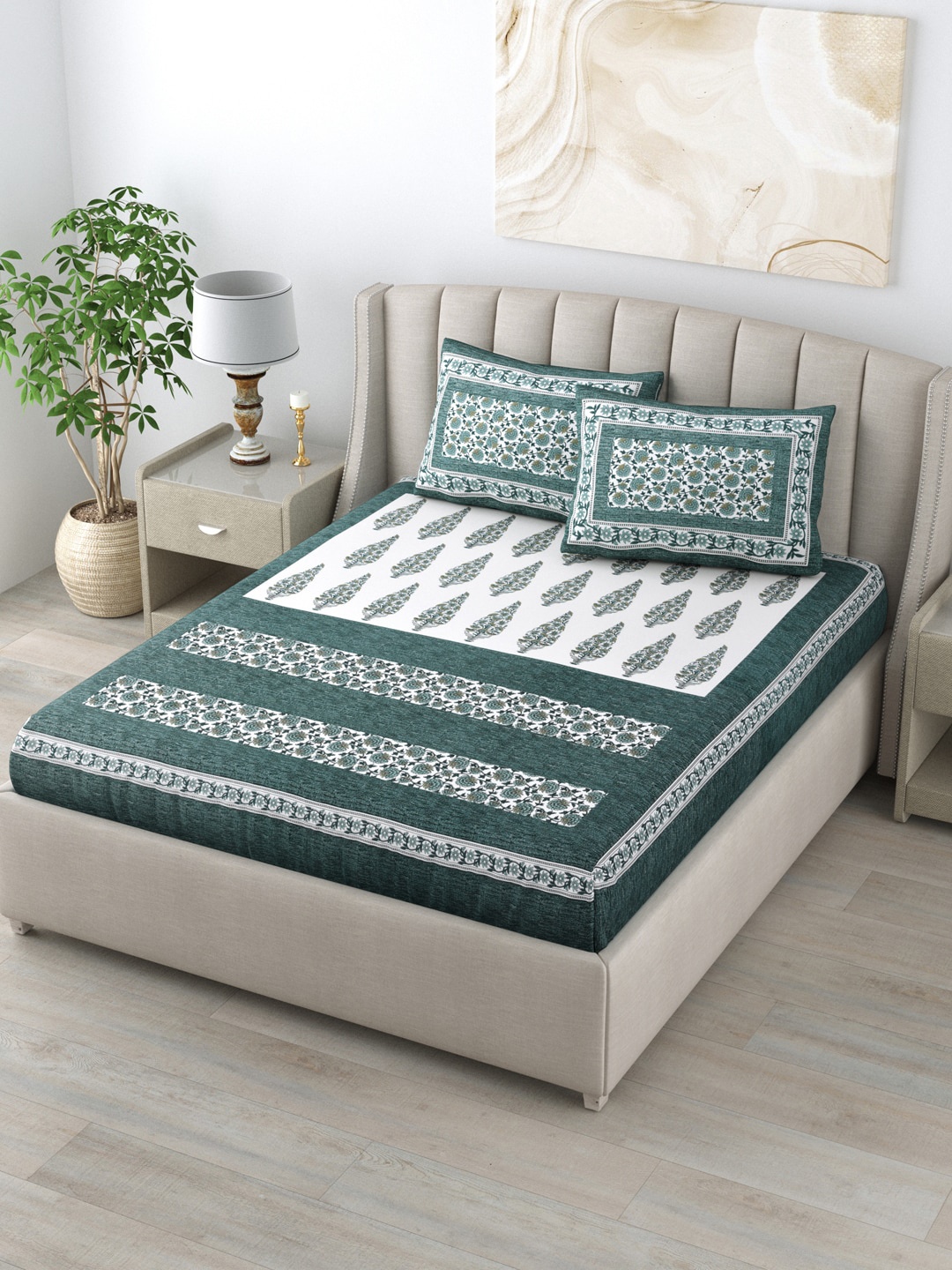 

LIVING ROOTS White & Green Floral 160 TC King Bedsheet with 2 Pillow Covers