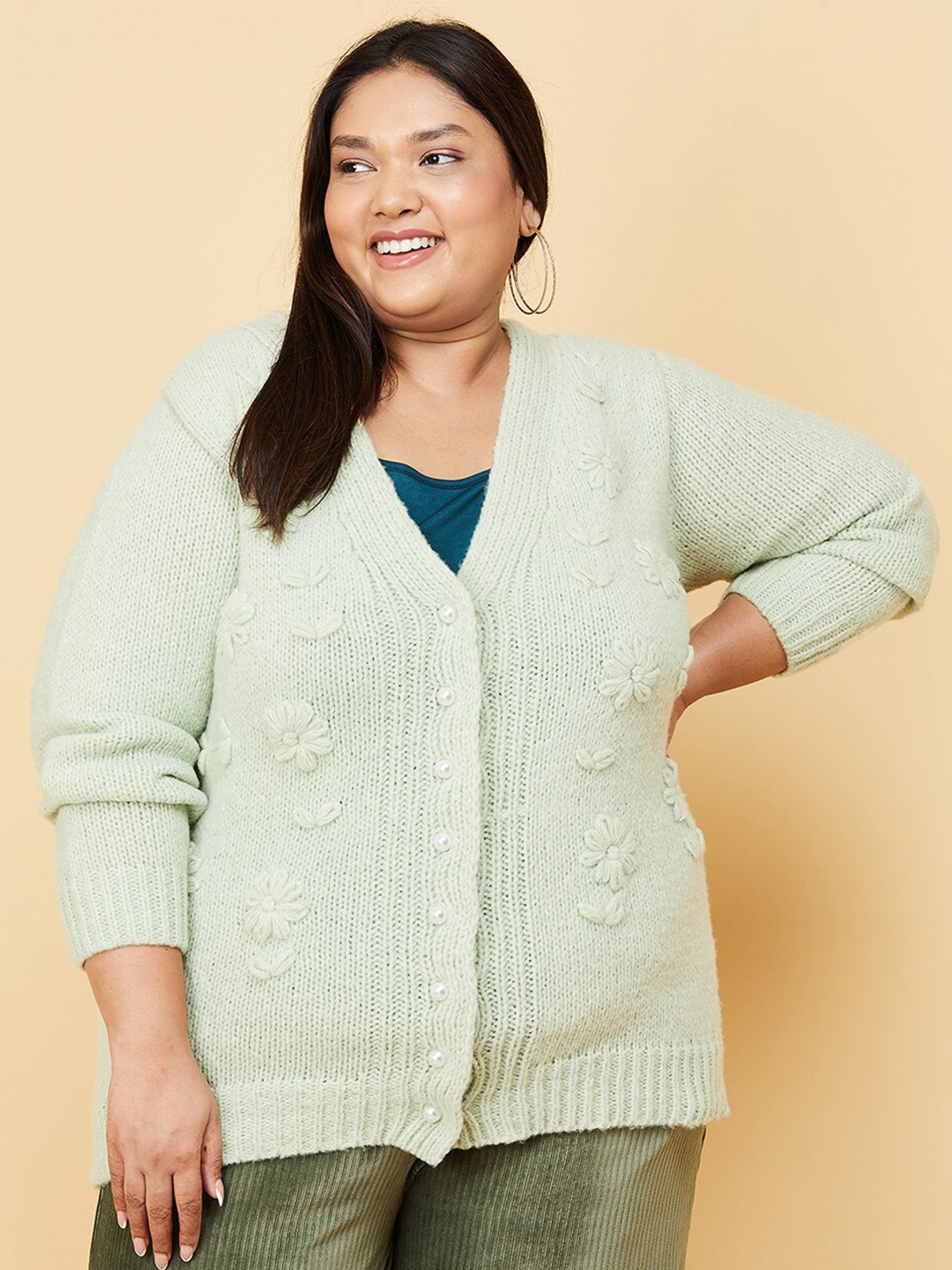 

max Plus Size Women Green Floral Cardigan