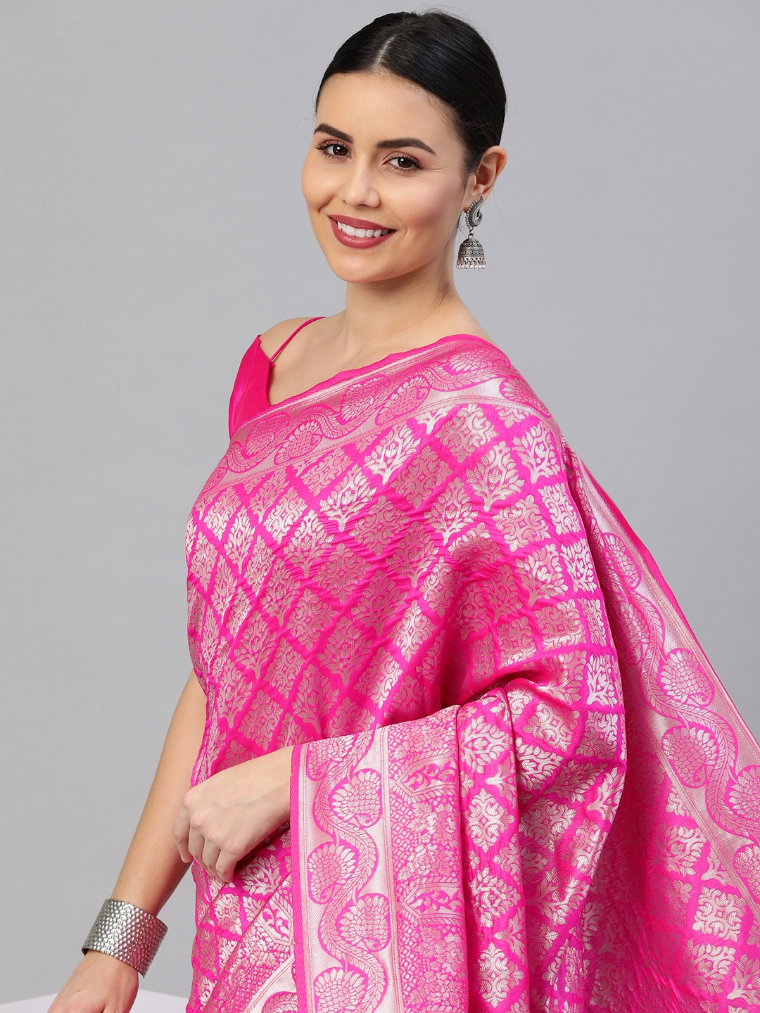 

Satrani Pink & Silver-Toned Woven Design Zari Banarasi Saree