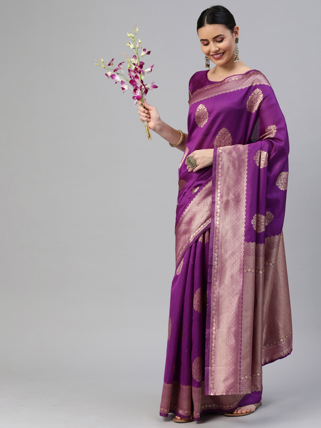 

Satrani Purple & Gold-Toned Ethnic Motifs Zari Banarasi Saree