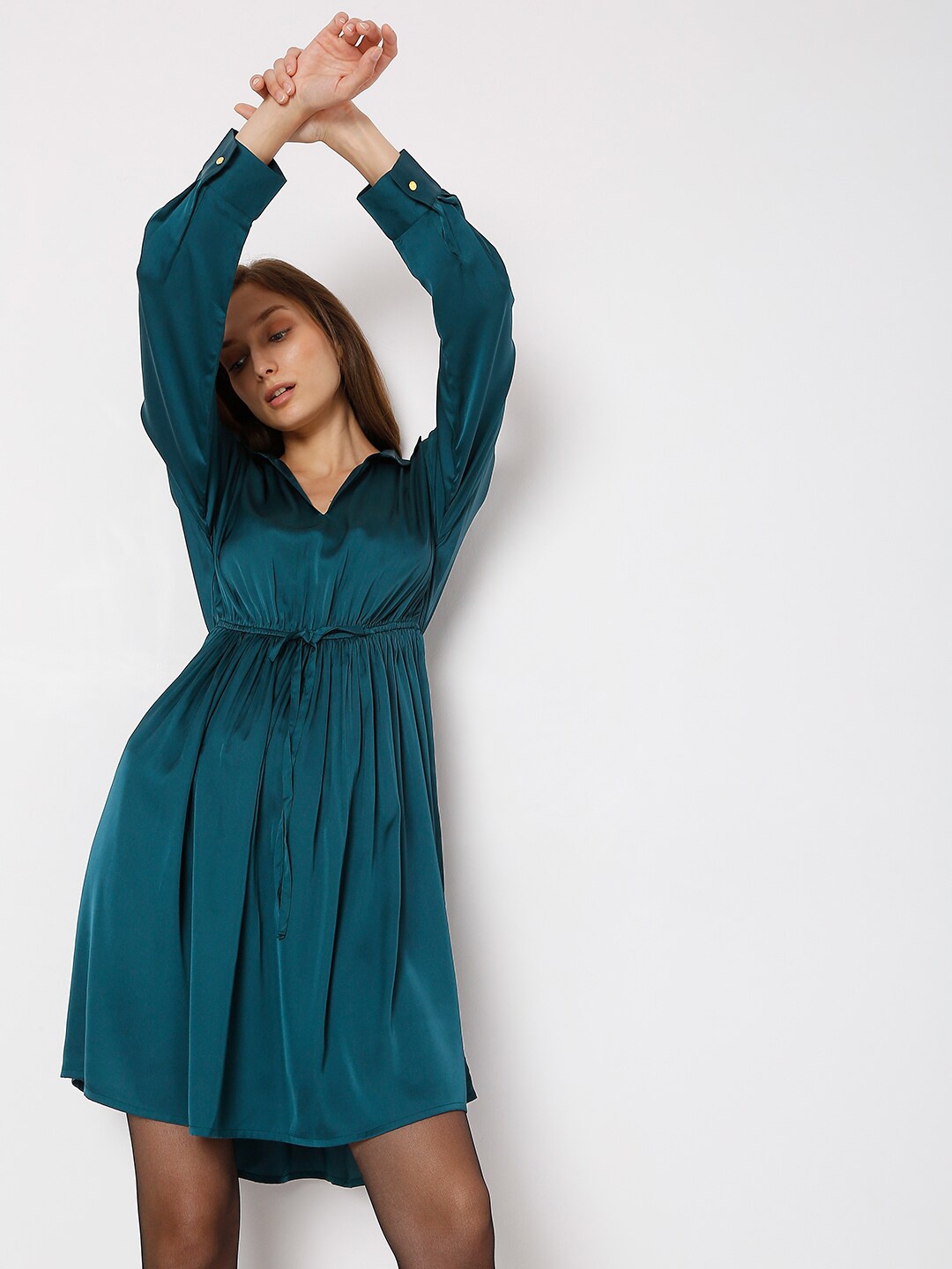 

Vero Moda Women Blue Shirt Gathered Long Cuffed Sleeves Dress