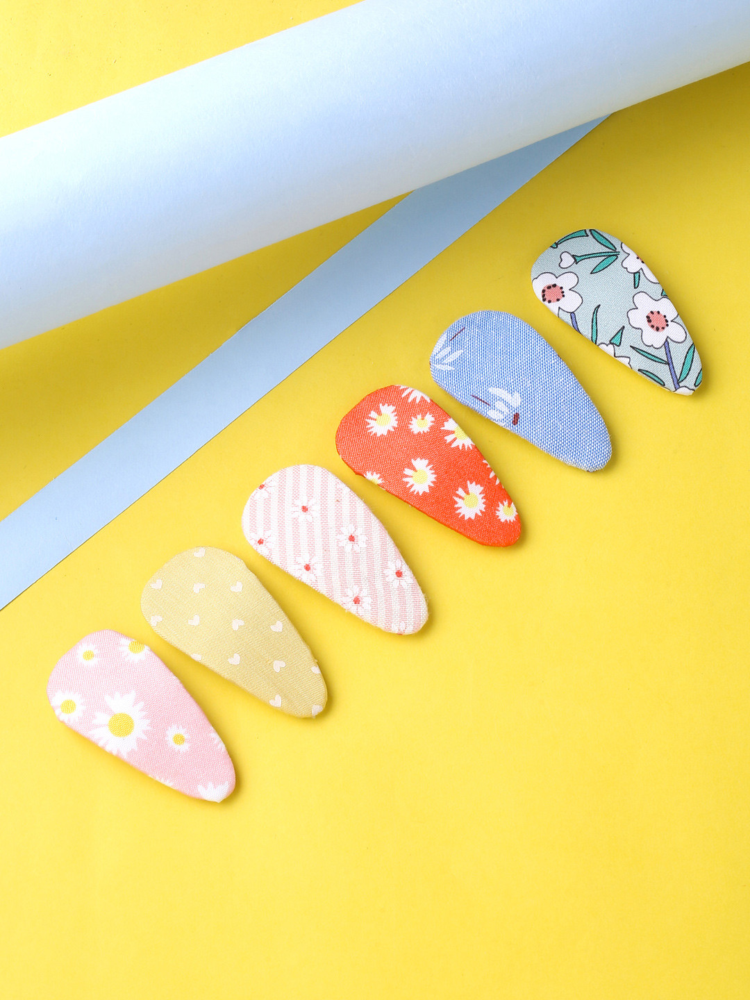 

Melbees by Yellow Chimes Girls Set of 6 Multicolor Printed Tic Tac Hair Clips, Pink