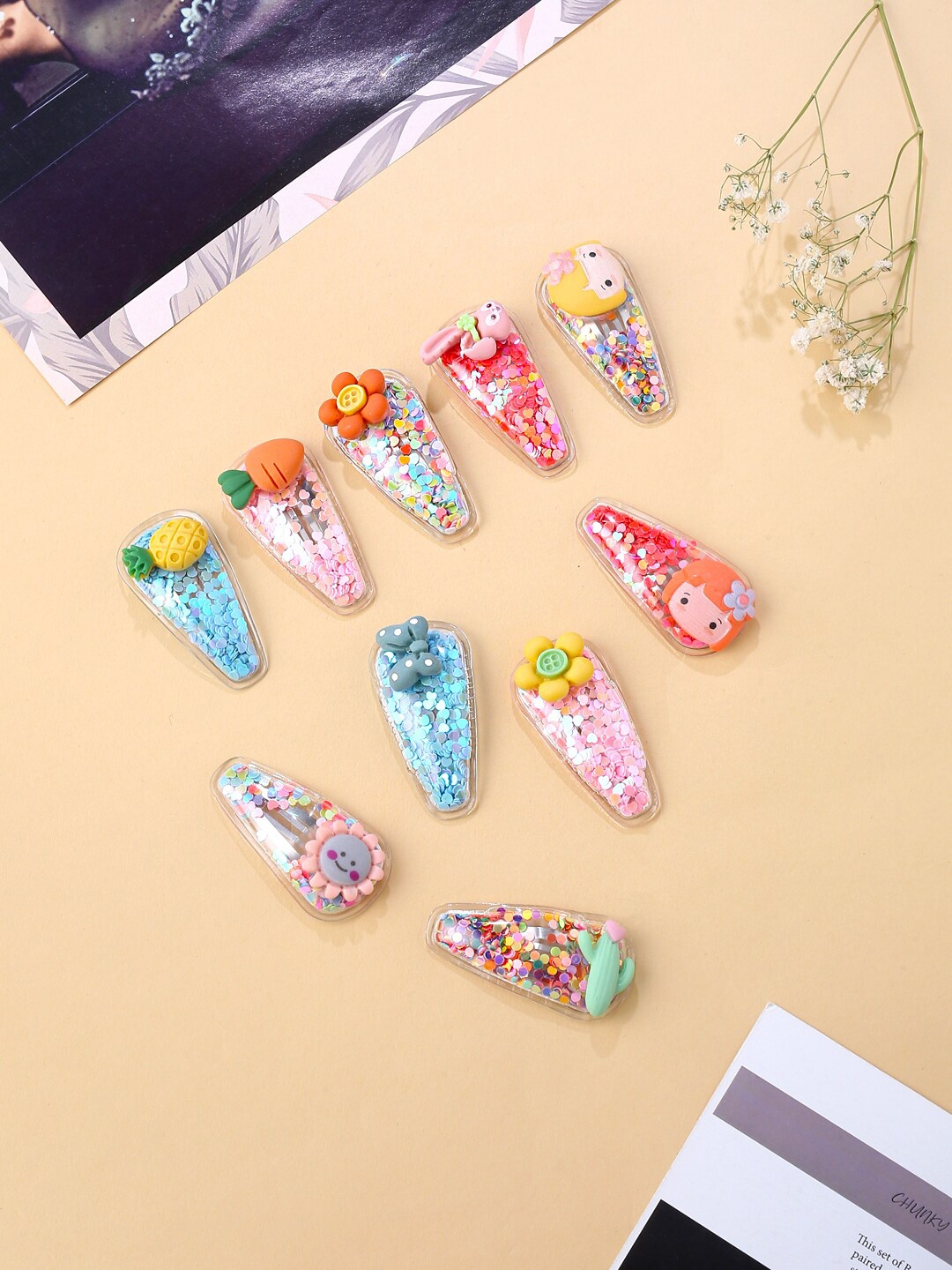 

Melbees by Yellow Chimes Girls 10 Pcs Glittering Cute Characters Tic Tac Clips, Multi