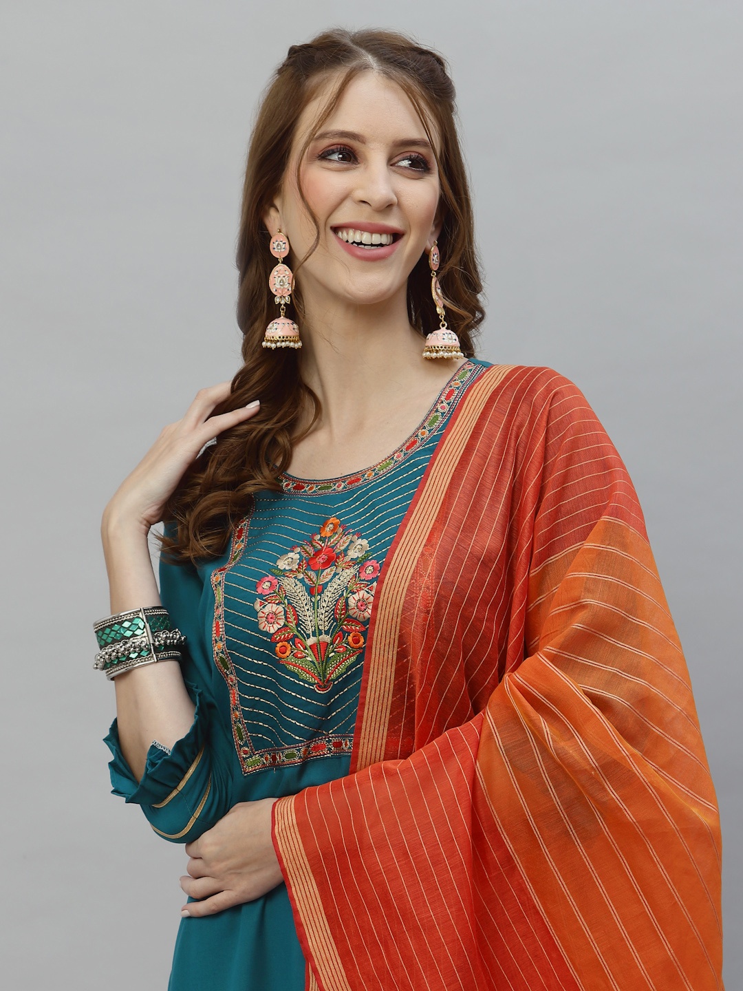 

SKYLEE Women Floral Embroidered Straight Kurta with Palazzos & With Dupatta, Teal