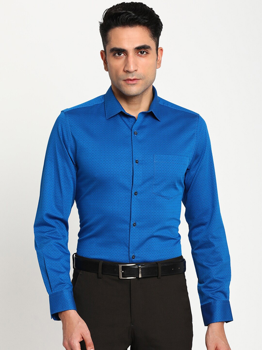 

Turtle Men Blue Printed Cotton Micro Ditsy Formal Shirt