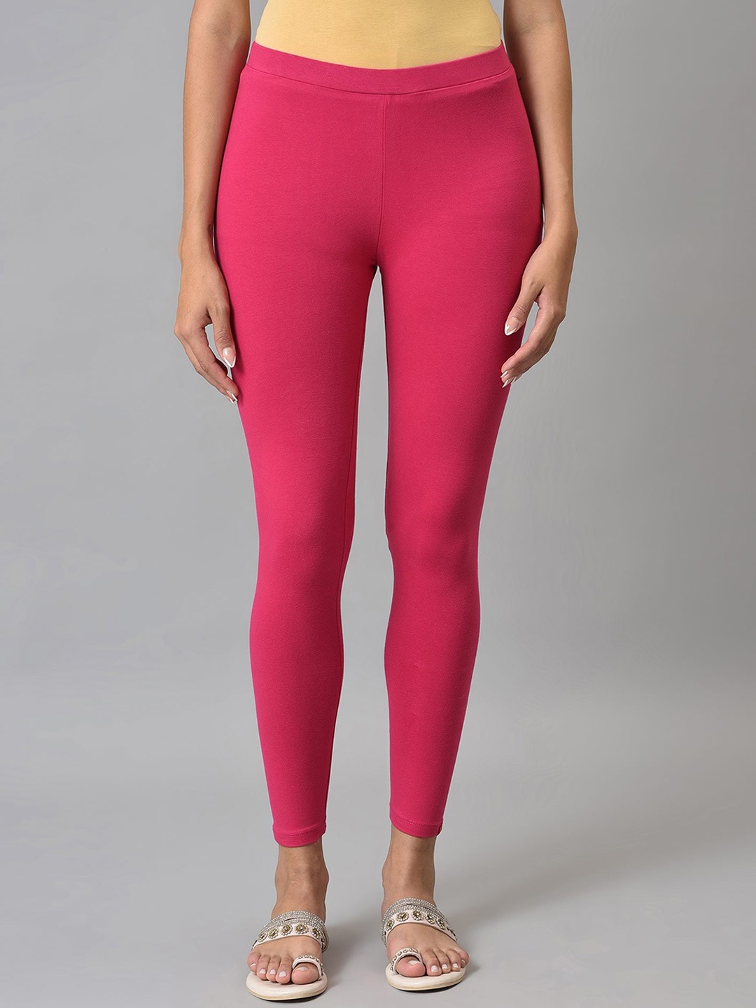 

W Women Pink Solid Acrylic Ankle Length Leggings