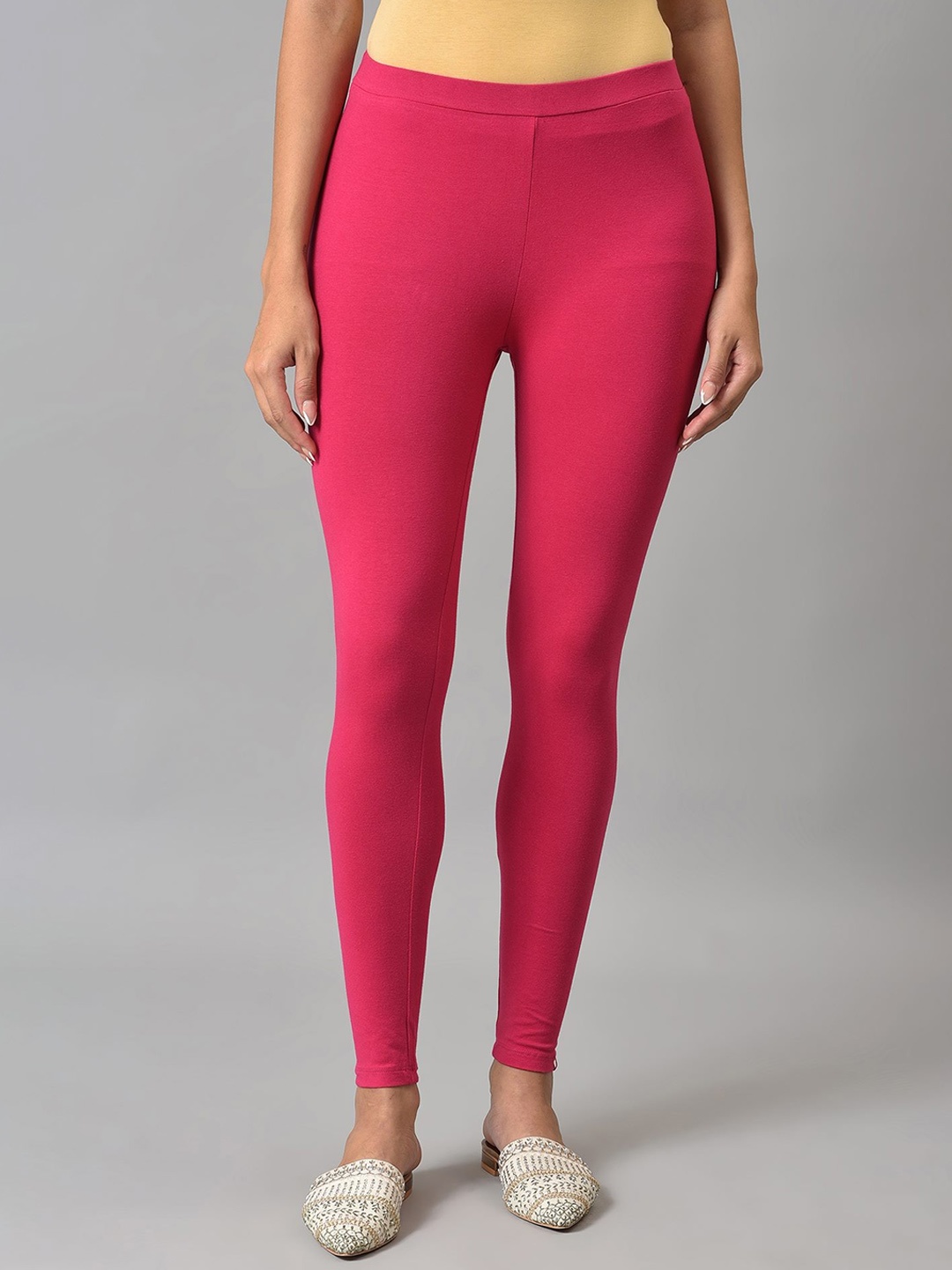 

W Women Pink Solid Cotton Ankle-Length Leggings