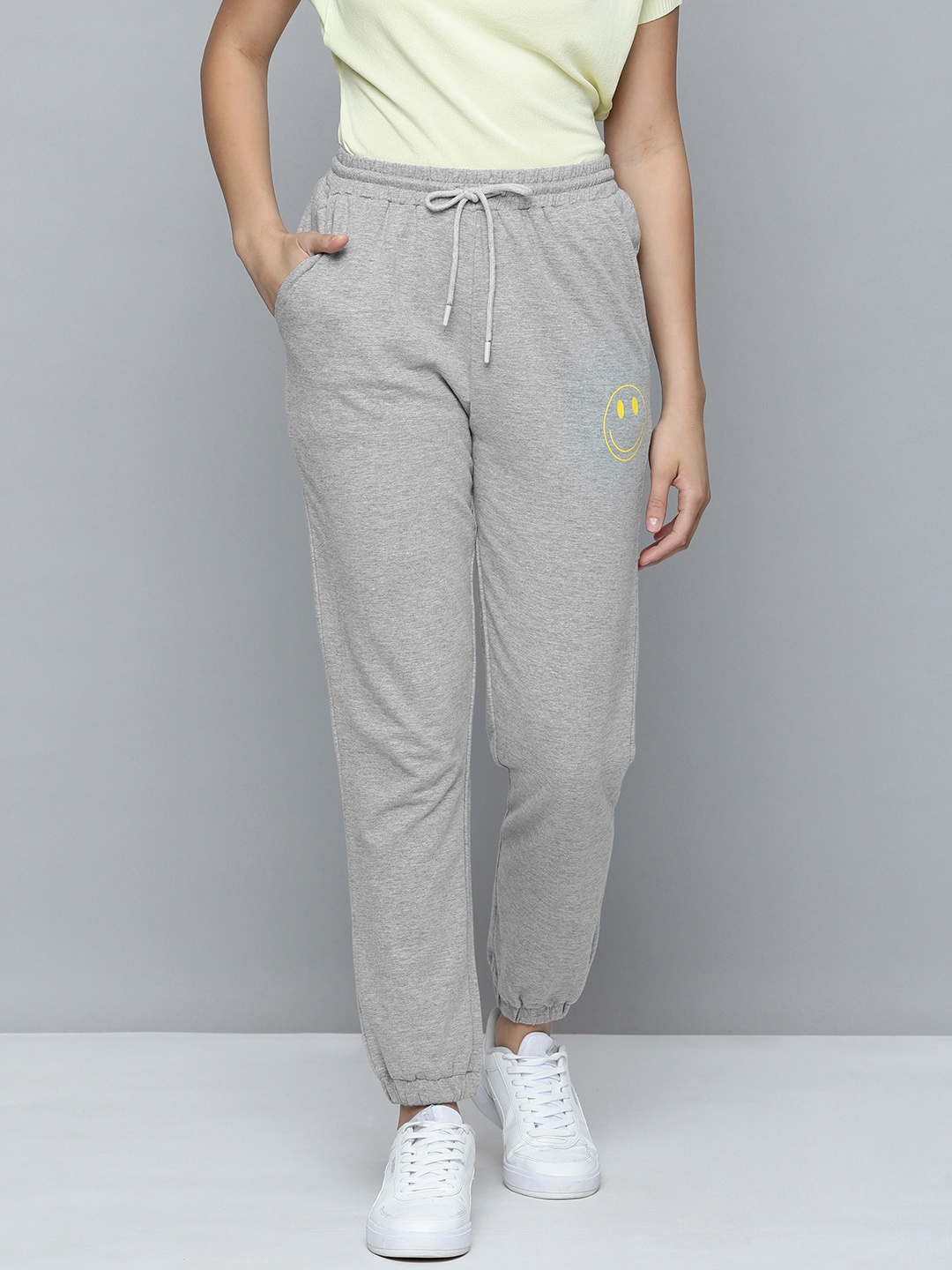 

Flying Machine Women Grey Relaxed Fit Solid Pure Cotton Joggers