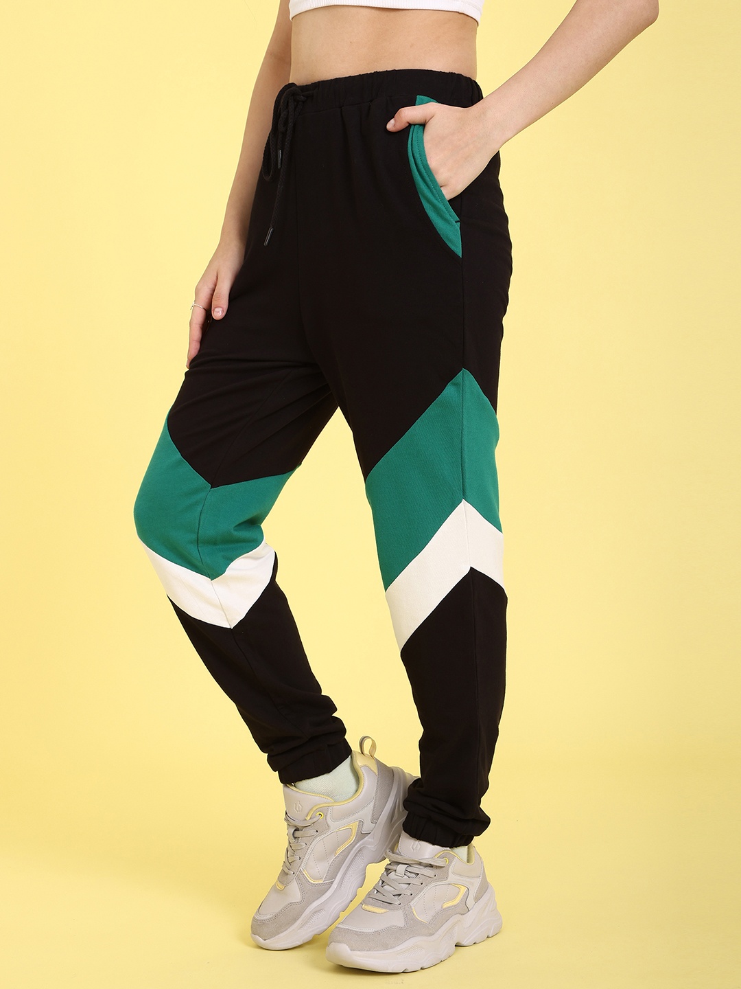 

Flying Machine Women Black and Green Colourblocked Pure Cotton Track Pants