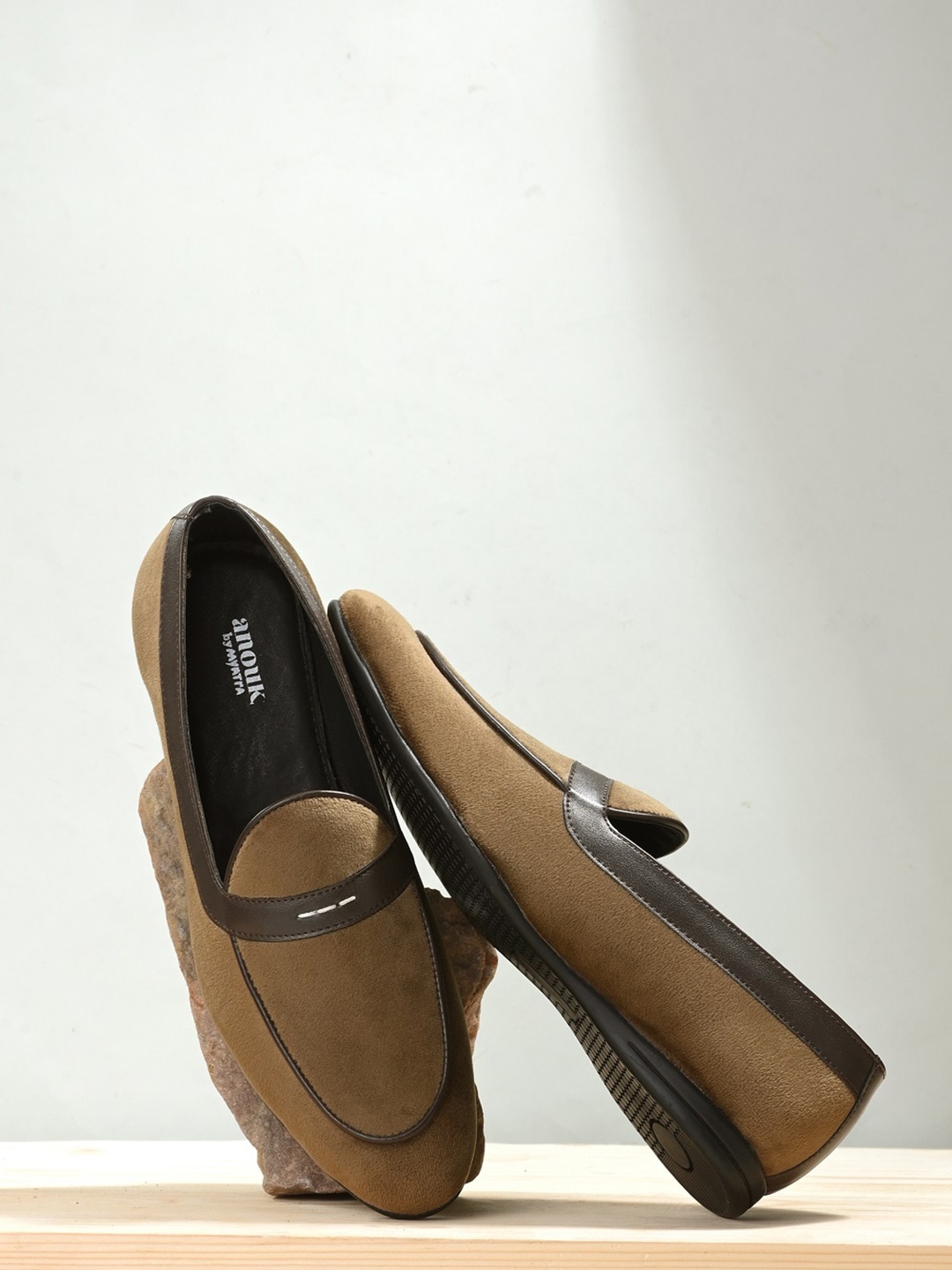 

Anouk Men Brown Colourblocked Suede Loafers