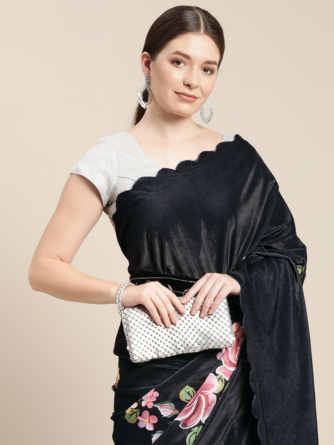 

VASTRANAND Navy Blue Floral Printed Sequinned Velvet Saree with Blouse