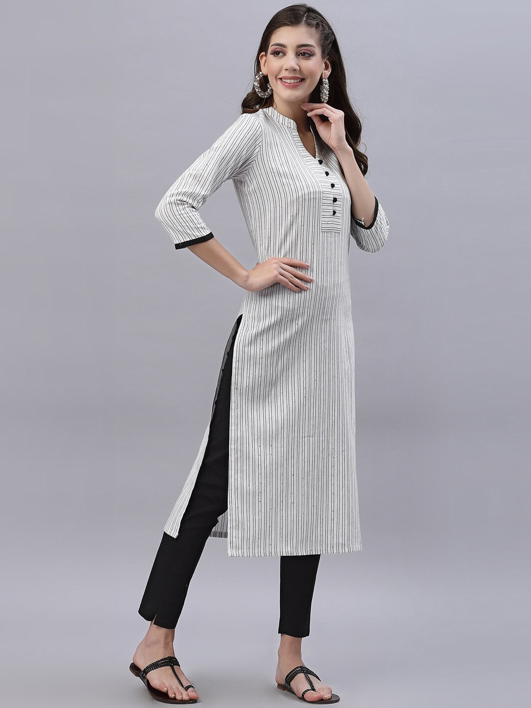 

KALINI Women White & Black Cotton Kurta