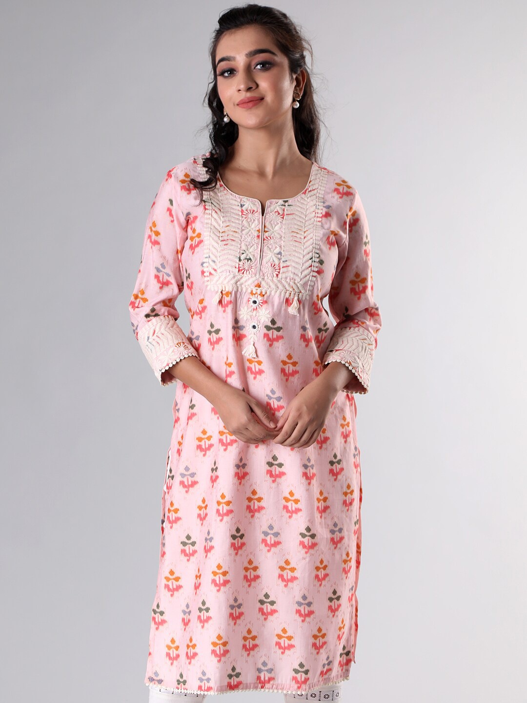 

taruni Women Pink Ethnic Motifs Printed Thread Work Kurta