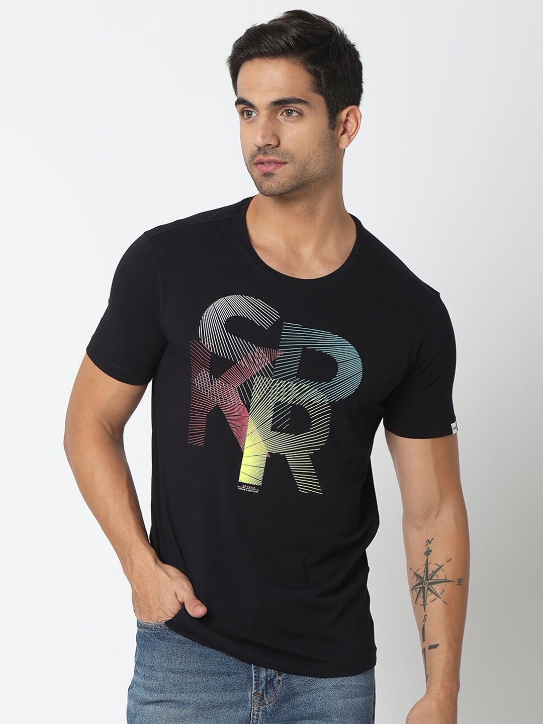 

SPYKAR Men Black Printed Slim Fit T-shirt