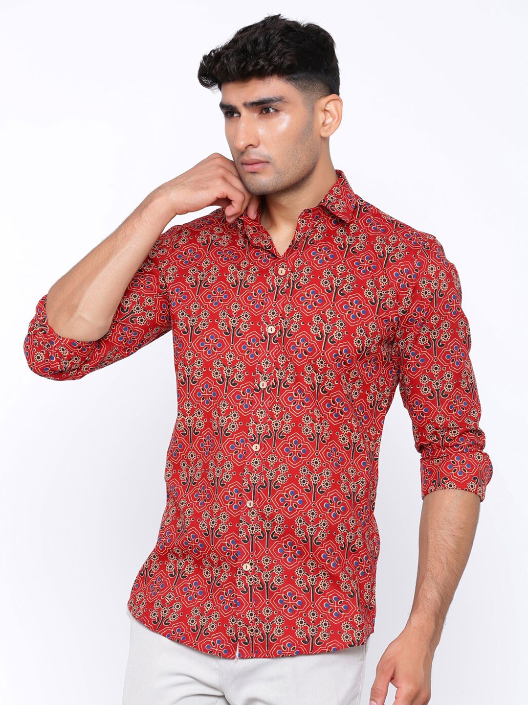 

Tistabene Men Red Regular Fit Comfort Printed Cotton Casual Shirt