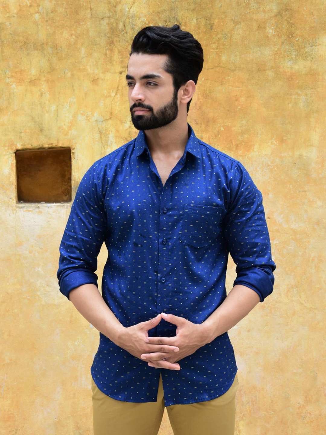 

Tistabene Men Blue Comfort Printed Casual Shirt