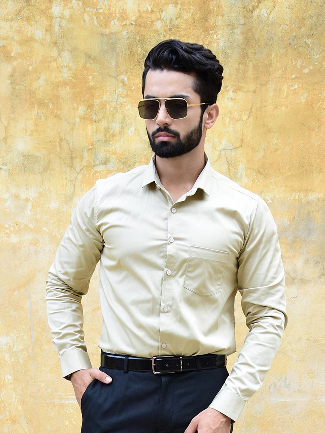 

Tistabene Men Cream-Coloured Comfort Casual Shirt