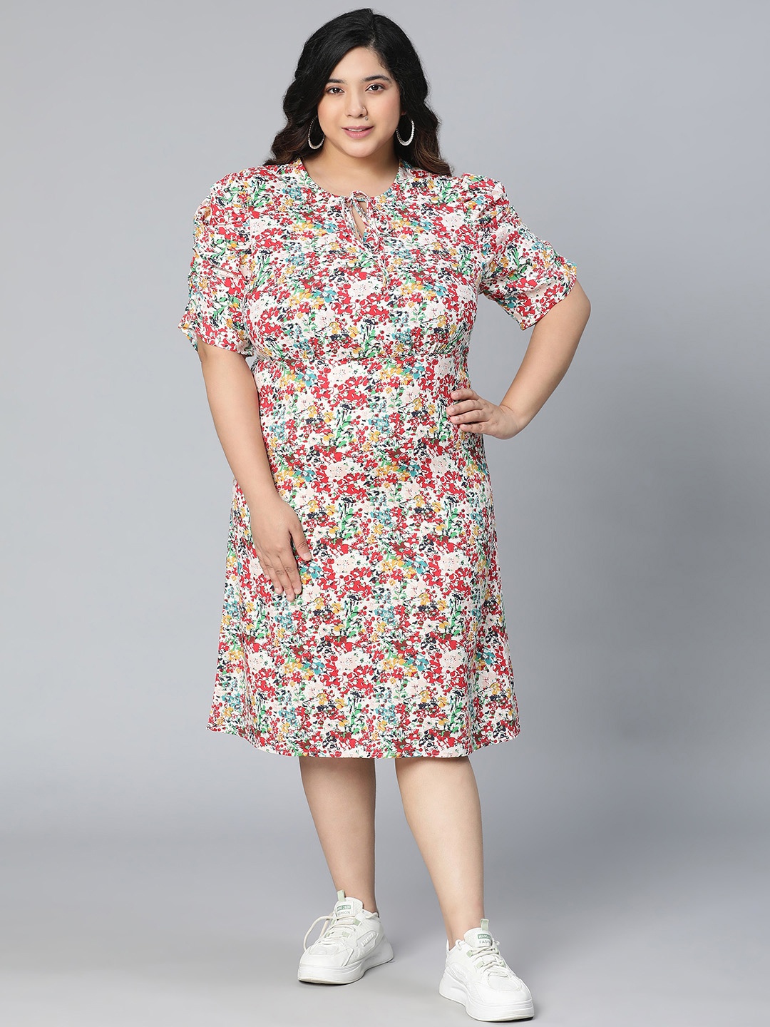 

Oxolloxo Plus Size Multicoloured Floral Keyhole Neck Crepe Midi Dress, Multi