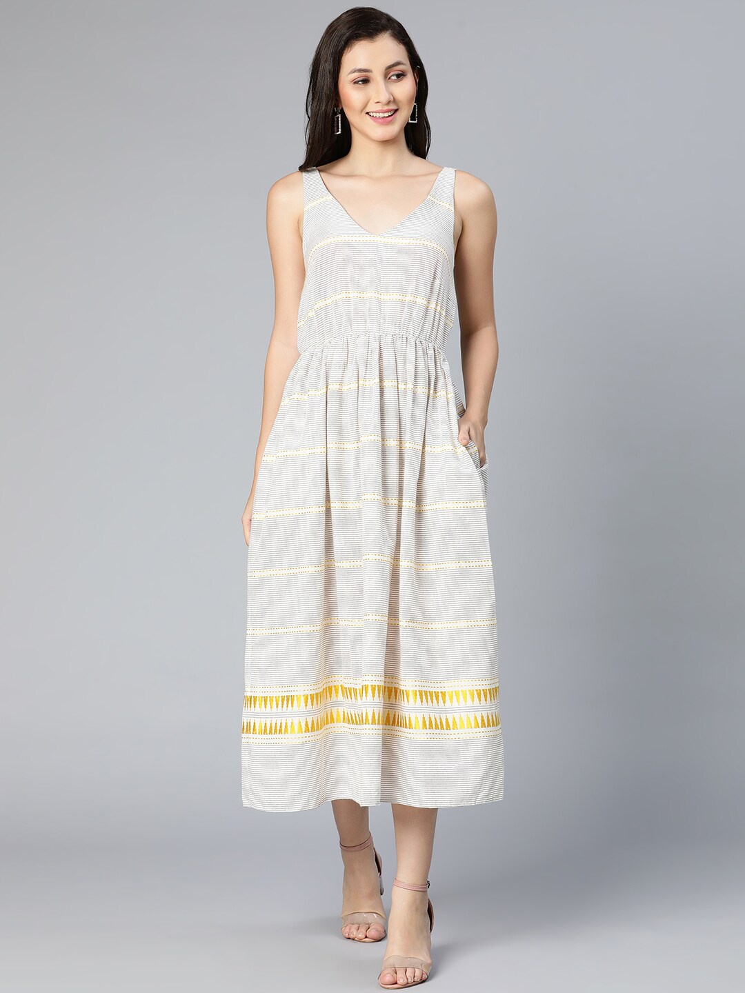 

Oxolloxo Women Grey A-Line Midi Dress