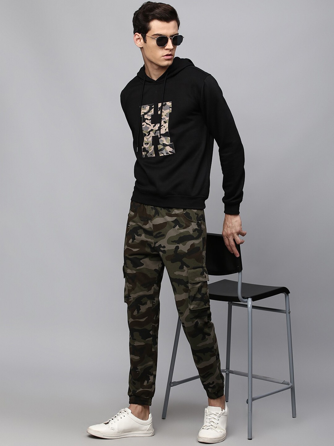 

High Star Men Black Printed Hooded Sweatshirt