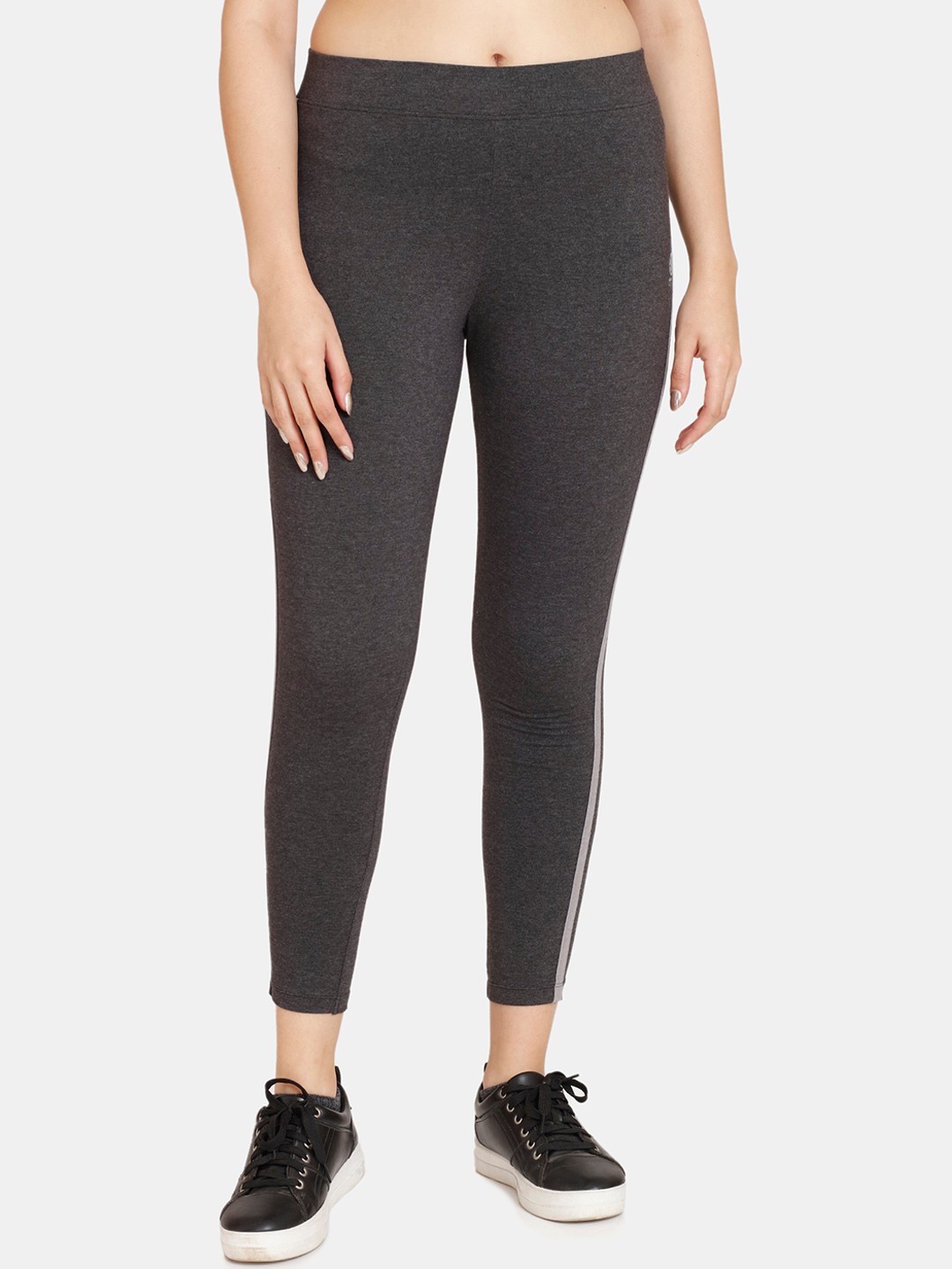 

Rosaline by Zivame Women Black Solid Tights