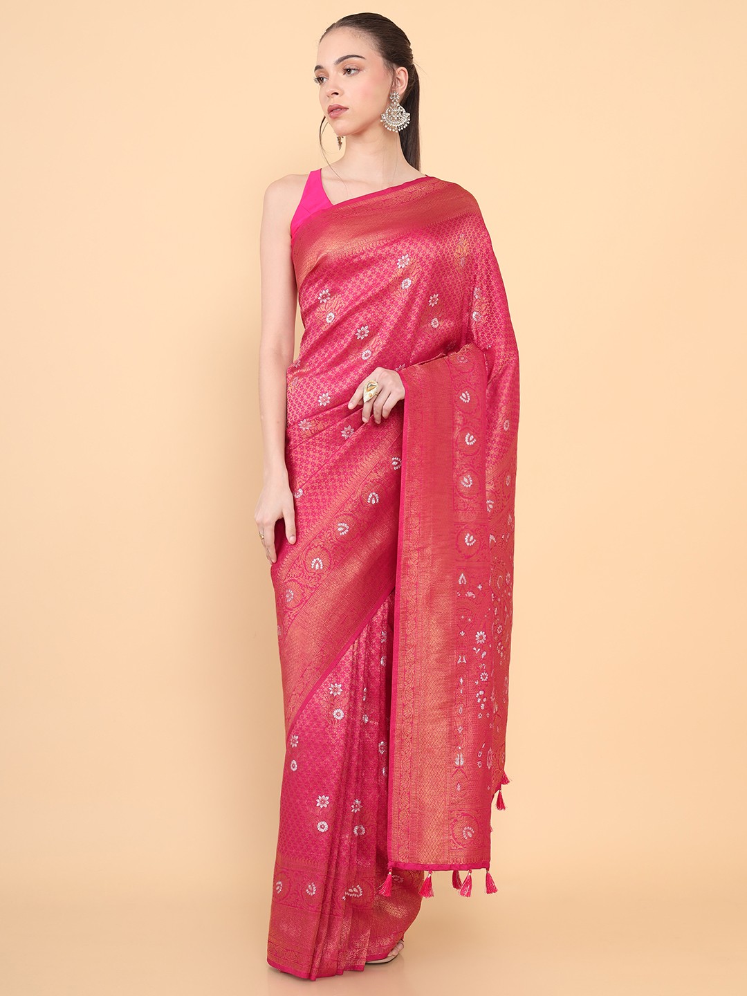 

Soch Magenta & Gold-Toned Floral Zari Silk Blend Tussar Saree
