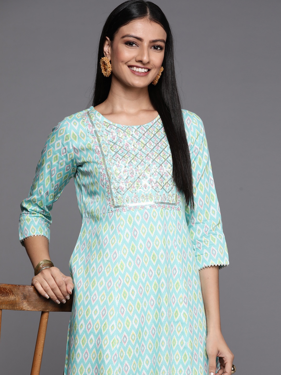 

Libas Women Blue & White Sequinned Geometric Printed Kurta