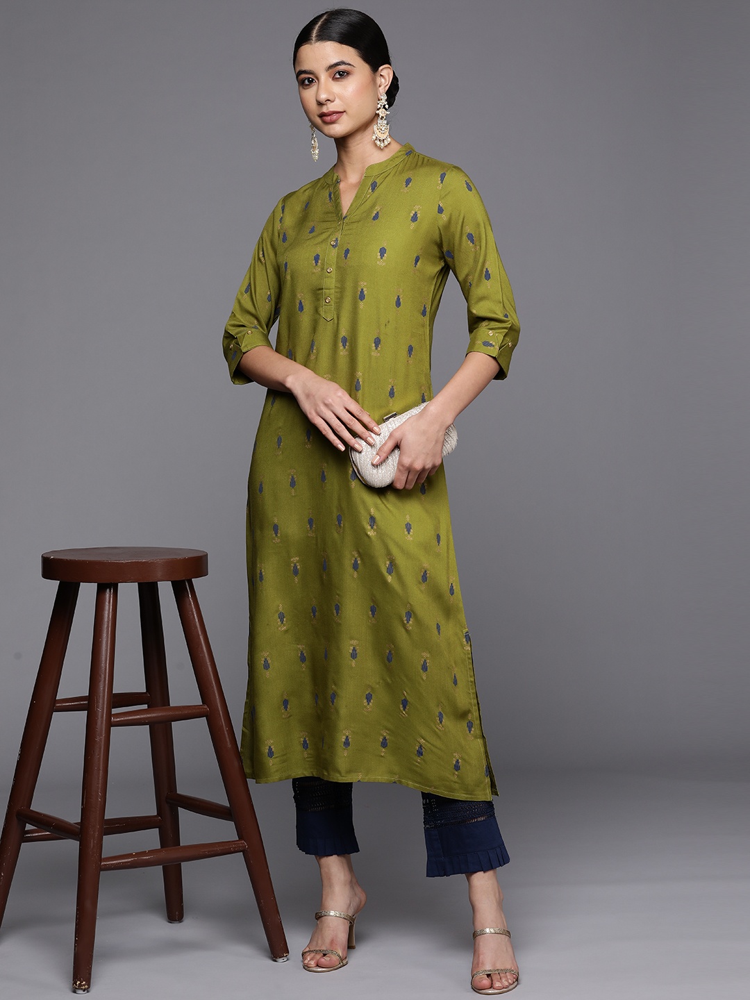 

Libas Women Green & Blue Ethnic Motifs Printed Kurta