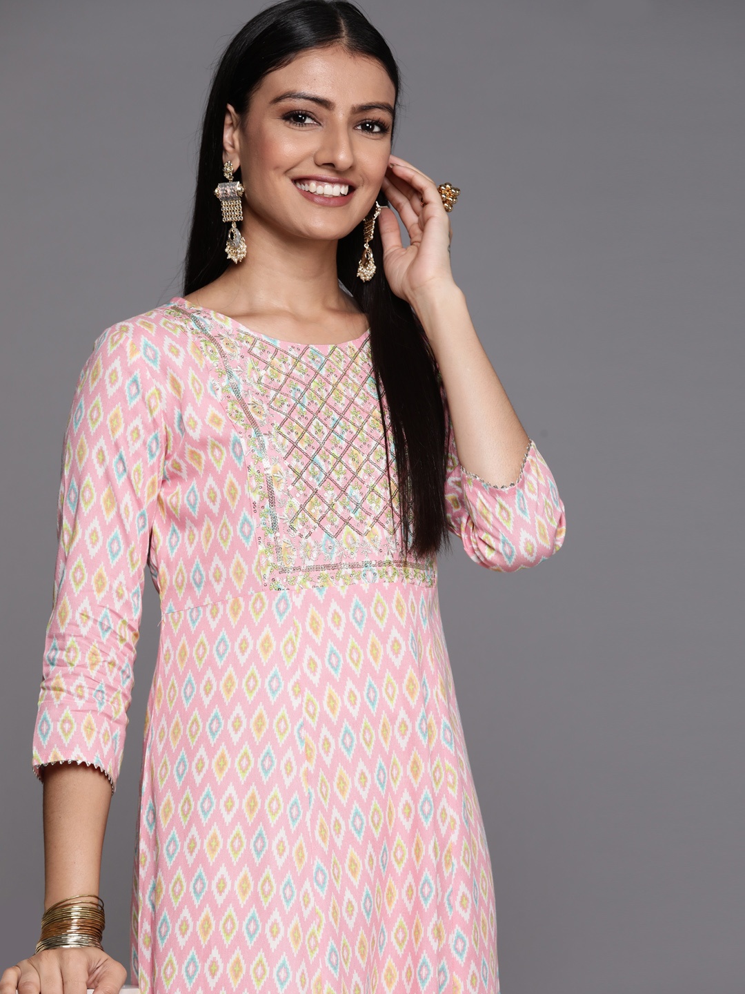 

Libas Women Pink & White Sequinned Geometric Printed Kurta