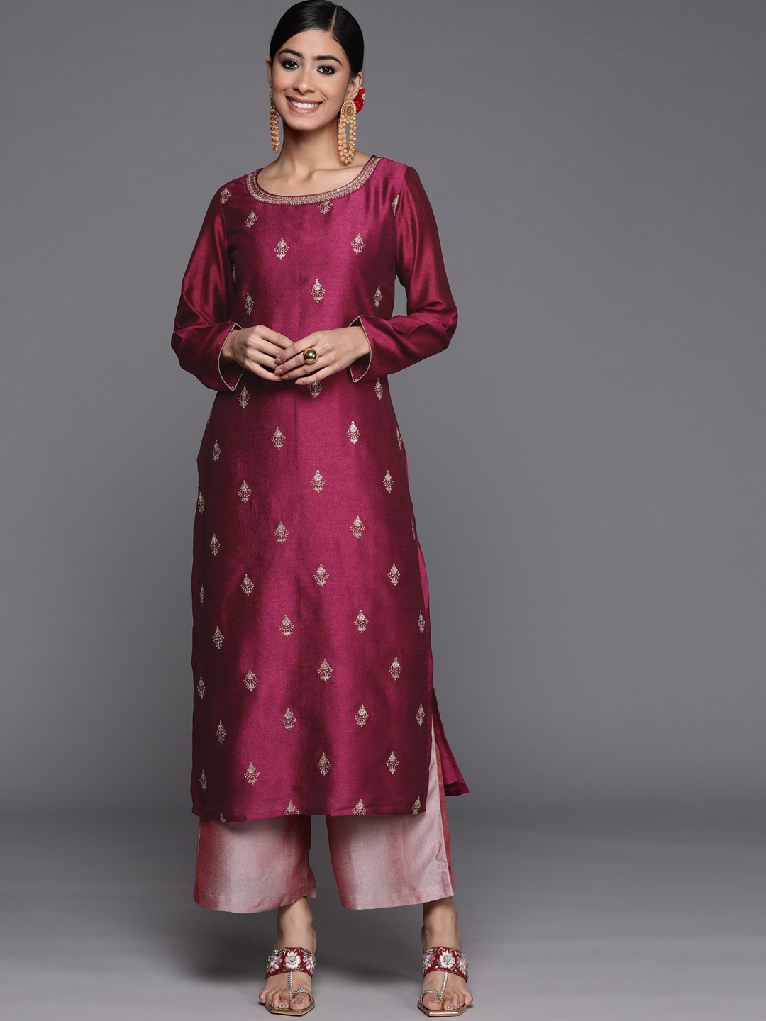 

Libas Women Purple & Gold-Toned Ethnic Motifs Embroidered Kurta