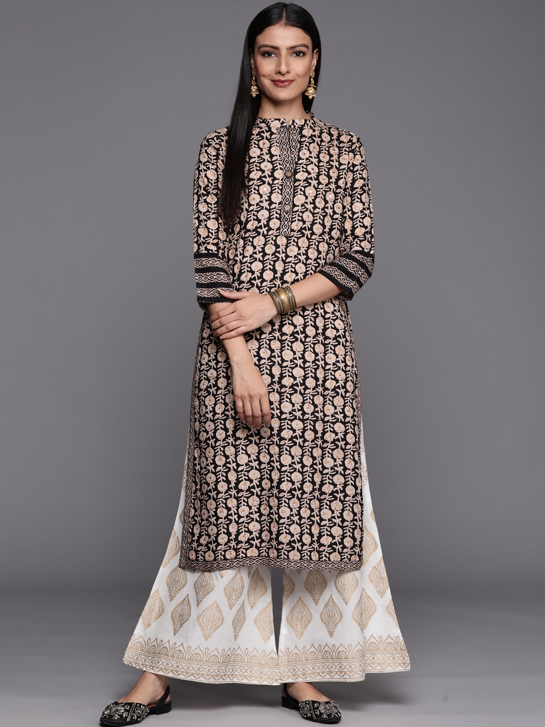 

Libas Women Black & Beige Ethnic Motifs Printed Kurta