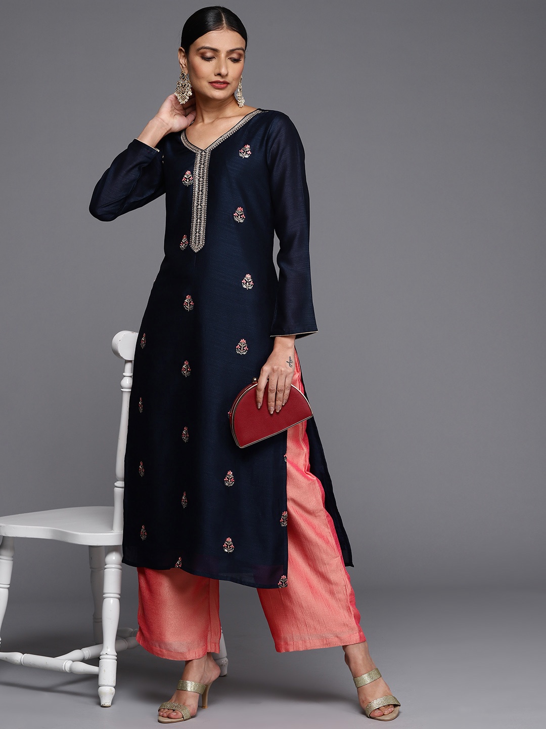 

Libas Women Embroidered Floral Kurta, Navy blue